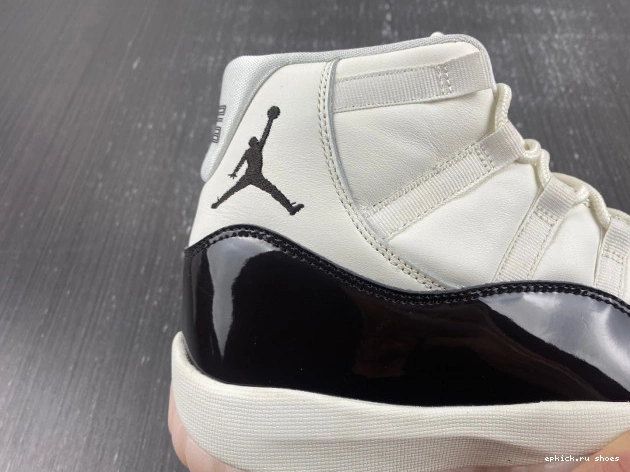 Cheap 11 WMNS AR0715-101 Jordan Neapolitan Air 0727